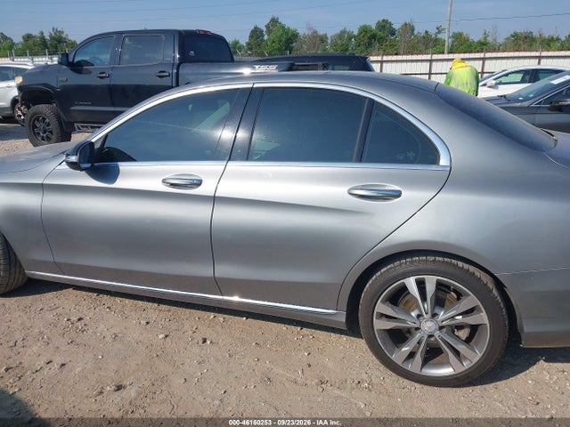 Продаж на аукціоні авто 2015 Mercedes-benz C 300 4matic, vin: 55SWF4KB9FU023994, номер лоту: 46160253