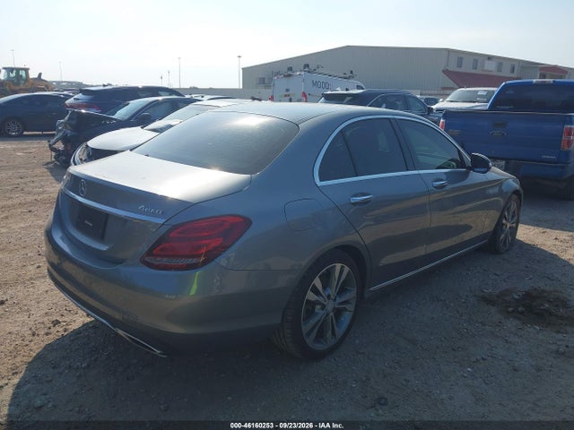 Продаж на аукціоні авто 2015 Mercedes-benz C 300 4matic, vin: 55SWF4KB9FU023994, номер лоту: 46160253