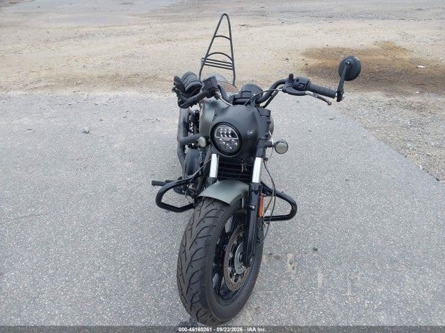46160261 :رقم المزاد ، 56KMTA003N3183893 vin ، 2022 Indian Motorcycle Co. Scout Bobber Abs مزاد بيع