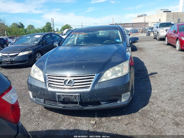 46160301 :رقم المزاد ، JTHBK1EG0B2422516 vin ، 2011 Lexus Es 350 مزاد بيع