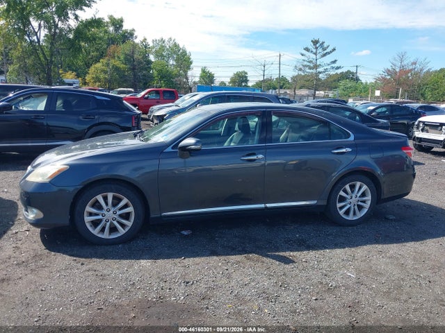 46160301 :رقم المزاد ، JTHBK1EG0B2422516 vin ، 2011 Lexus Es 350 مزاد بيع