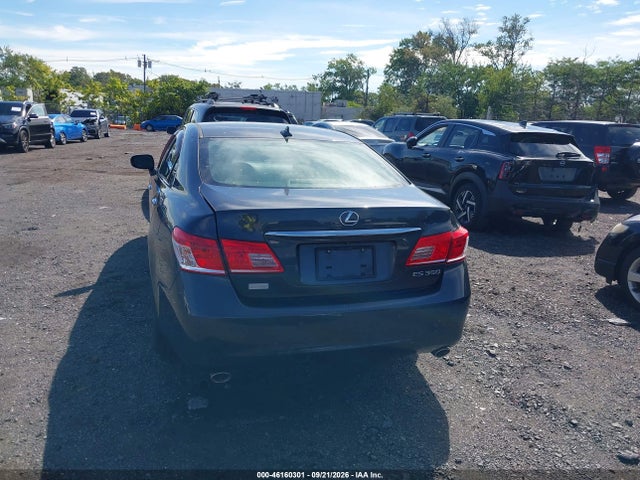 46160301 :رقم المزاد ، JTHBK1EG0B2422516 vin ، 2011 Lexus Es 350 مزاد بيع