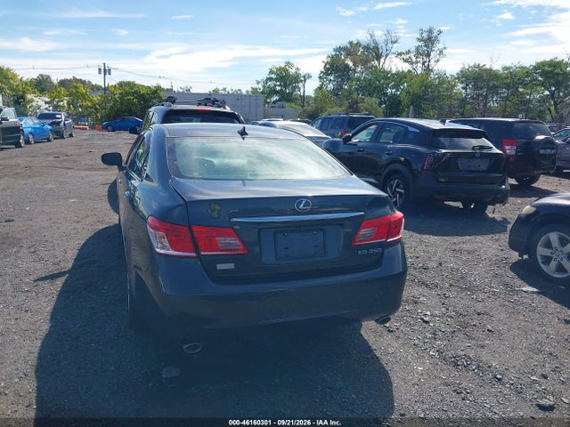 46160301 :رقم المزاد ، JTHBK1EG0B2422516 vin ، 2011 Lexus Es 350 مزاد بيع