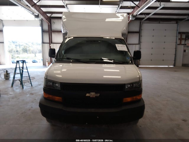 46160325 :رقم المزاد ، 1GB0GRF71P1115722 vin ، 2023 Chevrolet Express Cutaway Work Van مزاد بيع