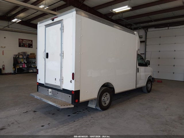 46160325 :رقم المزاد ، 1GB0GRF71P1115722 vin ، 2023 Chevrolet Express Cutaway Work Van مزاد بيع
