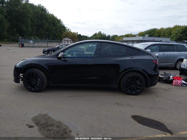 Продаж на аукціоні авто 2021 Tesla Model Y Long Range Dual Motor All-wheel Drive, vin: 5YJYGDEE4MF070909, номер лоту: 46160335