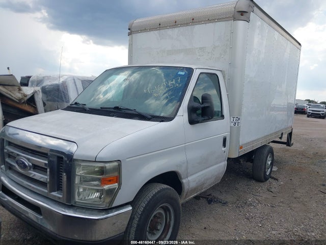 46160447 :رقم المزاد ، 1FDWE3FS1GDC51596 vin ، 2016 Ford E-350 Cutaway مزاد بيع