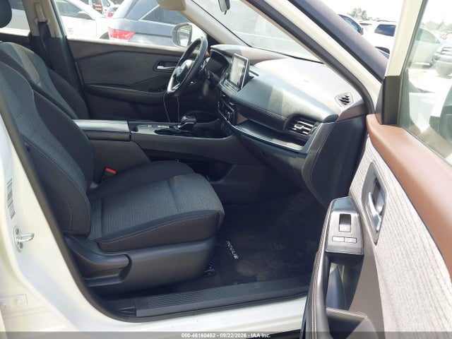Продажа на аукционе авто 2023 Nissan Rogue Sv Fwd, vin: 5N1BT3BA9PC827796, номер лота: 46160452