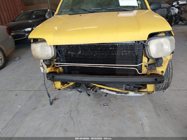 46160455 :رقم المزاد ، 1FMYU03101KE97287 vin ، 2001 Ford Escape Xlt مزاد بيع