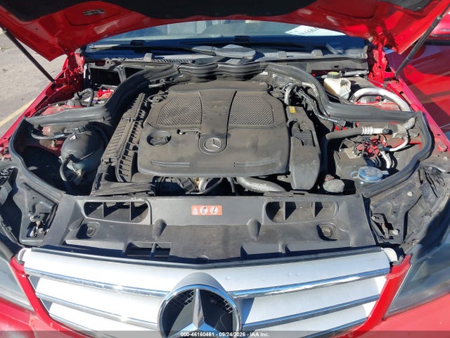 46160461 :رقم المزاد ، WDDGF8AB1DR284032 vin ، 2013 Mercedes-benz C 300 Sport 4matic مزاد بيع
