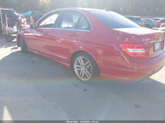 46160461 :رقم المزاد ، WDDGF8AB1DR284032 vin ، 2013 Mercedes-benz C 300 Sport 4matic مزاد بيع