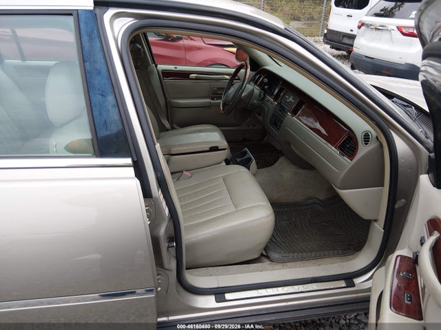 Aukcja sprzedaży 2003 Lincoln Town Car Signature, vin: 1LNHM82W23Y704533, numer aukcji: 46160480