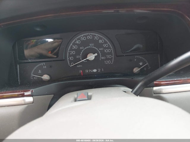 Aukcja sprzedaży 2003 Lincoln Town Car Signature, vin: 1LNHM82W23Y704533, numer aukcji: 46160480