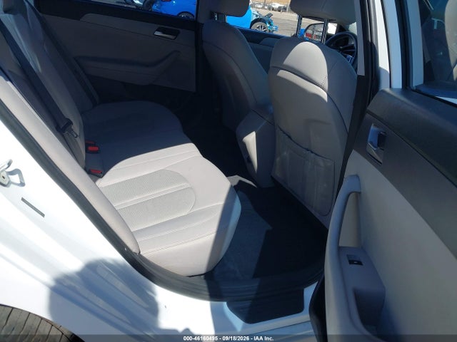 Hyundai SONATA SE 2019 5NPE24AF0KH799200 Image 8