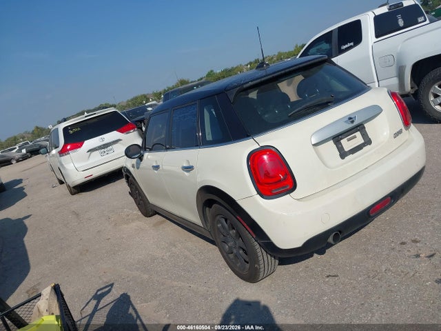 46160504 :رقم المزاد ، WMWXS5C51FT827426 vin ، 2015 Mini Hardtop Cooper مزاد بيع