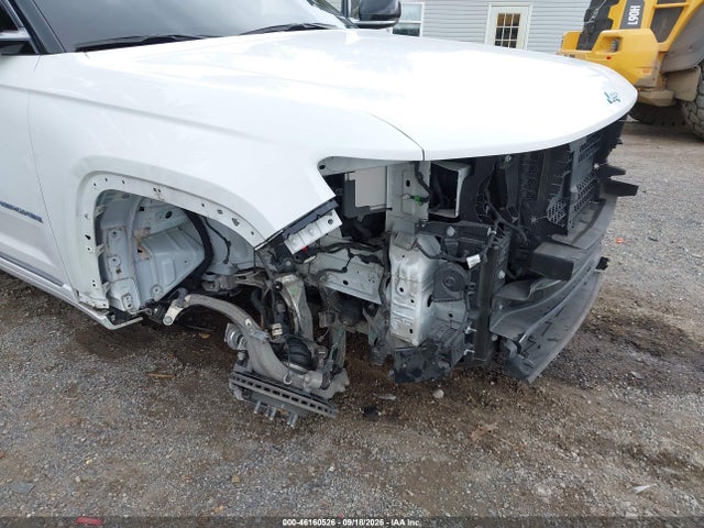 2023 Jeep Grand Cherokee 4xe Summit მანქანა იყიდება აუქციონზე, vin: 1C4RJYE62P8791577, აუქციონის ნომერი: 46160526
