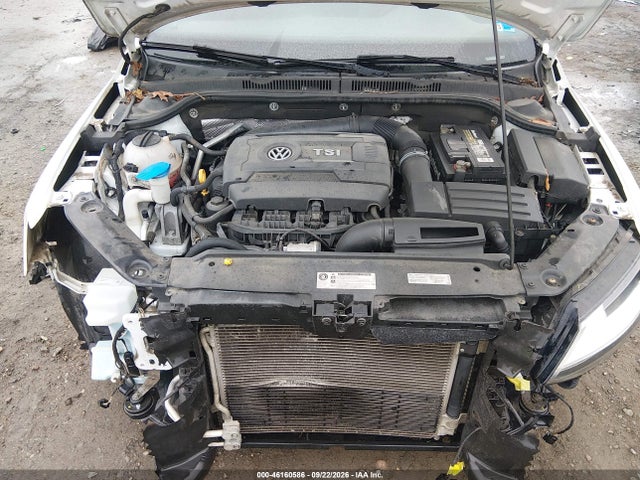 Продажа на аукционе авто 2017 Volkswagen Jetta Gli, vin: 3VW5T7AJ2HM399822, номер лота: 46160586
