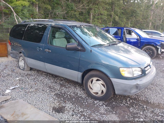 Продажа на аукционе авто 2000 Toyota Sienna Le, vin: 4T3ZF13C8YU245377, номер лота: 46160604