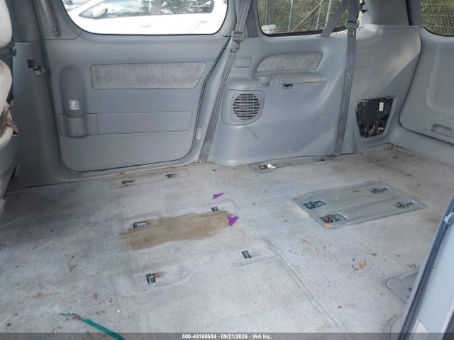 2000 Toyota Sienna Le მანქანა იყიდება აუქციონზე, vin: 4T3ZF13C8YU245377, აუქციონის ნომერი: 46160604