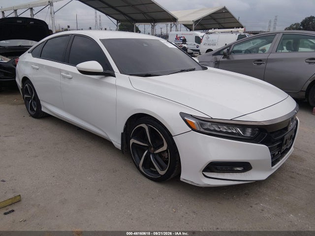 46160618 :رقم المزاد ، 1HGCV1F35JA069883 vin ، 2018 Honda Accord Sport مزاد بيع