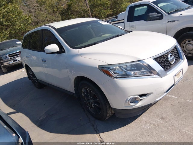 Auction sale of the 2014 Nissan Pathfinder S, vin: 5N1AR2MN0EC721402, lot number: 46160626
