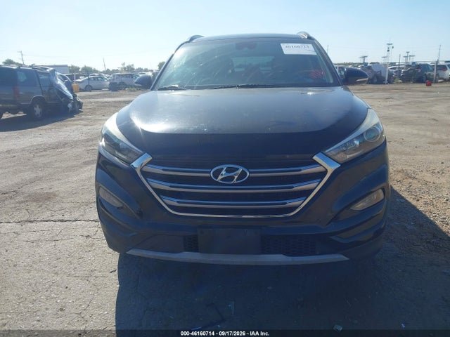 46160714 :رقم المزاد ، KM8J33A26HU383777 vin ، 2017 Hyundai Tucson Limited مزاد بيع