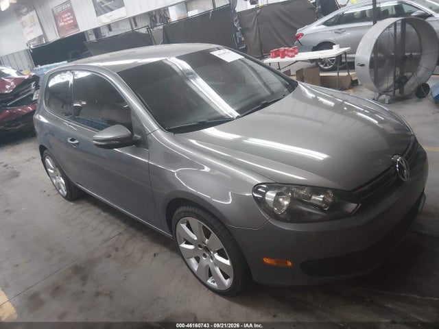 46160743 :رقم المزاد ، WVWAB7AJ8BW137282 vin ، 2011 Volkswagen Golf 2.5l 2-door مزاد بيع