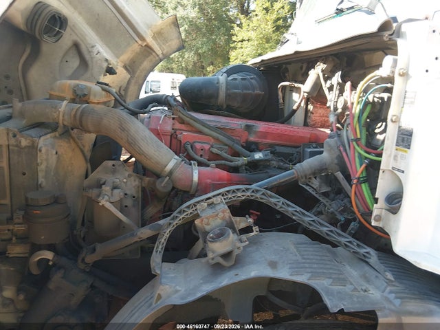 2006 Volvo Vn მანქანა იყიდება აუქციონზე, vin: 4V4NC9TG36N400631, აუქციონის ნომერი: 46160747