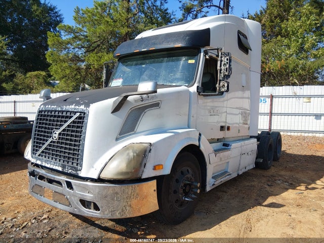 2006 Volvo Vn მანქანა იყიდება აუქციონზე, vin: 4V4NC9TG36N400631, აუქციონის ნომერი: 46160747
