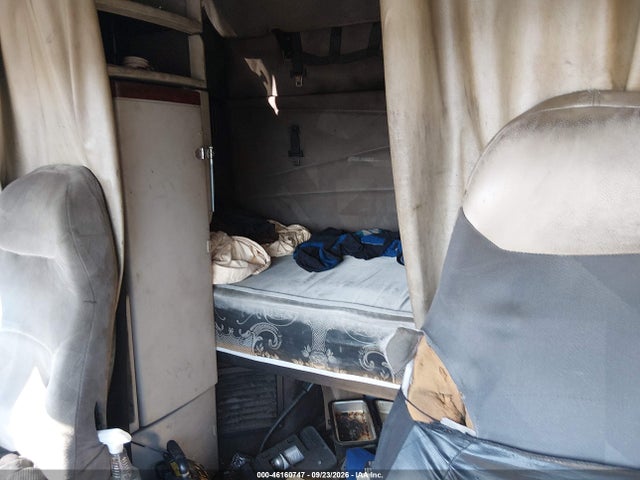 2006 Volvo Vn მანქანა იყიდება აუქციონზე, vin: 4V4NC9TG36N400631, აუქციონის ნომერი: 46160747