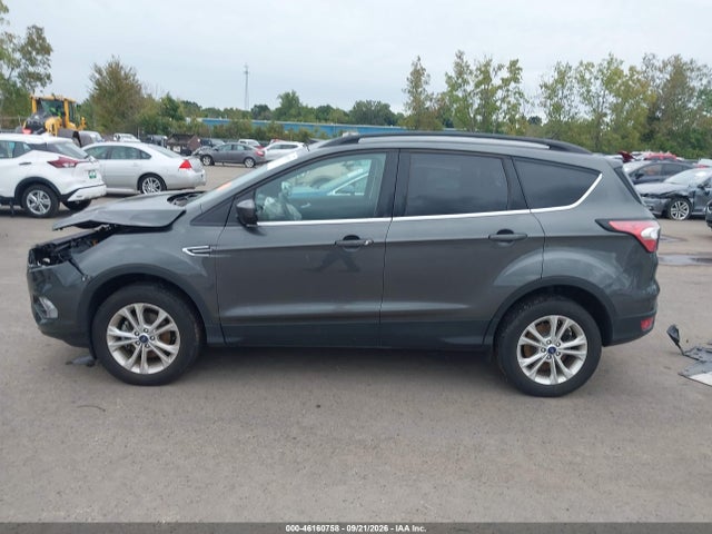Продаж на аукціоні авто 2018 Ford Escape Sel, vin: 1FMCU0HD3JUC75134, номер лоту: 46160758