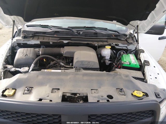 46160831 :رقم المزاد ، 1C6RR7KG3JS297178 vin ، 2018 Ram 1500 Tradesman  4x4 5'7 Box مزاد بيع