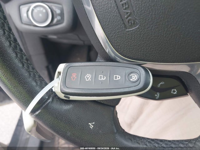 46160850 :رقم المزاد ، 1FMCU9J98DUB61869 vin ، 2013 Ford Escape Titanium مزاد بيع