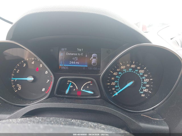 46160850 :رقم المزاد ، 1FMCU9J98DUB61869 vin ، 2013 Ford Escape Titanium مزاد بيع