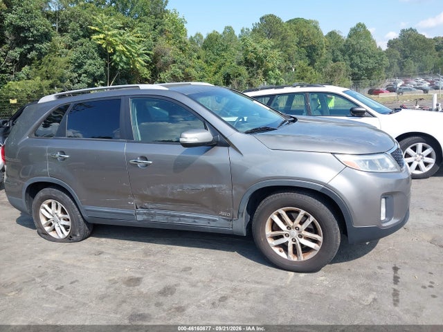 46160877 :رقم المزاد ، 5XYKTCA62FG572579 vin ، 2015 Kia Sorento Lx مزاد بيع