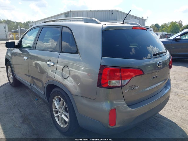 46160877 :رقم المزاد ، 5XYKTCA62FG572579 vin ، 2015 Kia Sorento Lx مزاد بيع