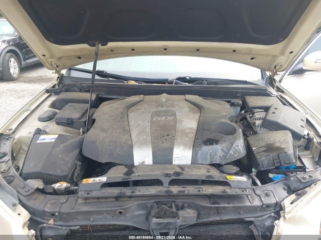 46160884 :رقم المزاد ، KMHGC4DD5CU175427 vin ، 2012 Hyundai Genesis 3.8 مزاد بيع