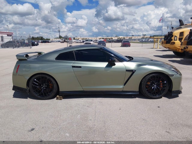46160910 :رقم المزاد ، JN1AR5EF6HM821163 vin ، 2017 Nissan Gt-r Premium مزاد بيع