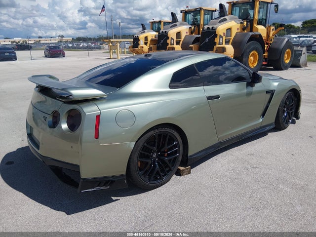 46160910 :رقم المزاد ، JN1AR5EF6HM821163 vin ، 2017 Nissan Gt-r Premium مزاد بيع