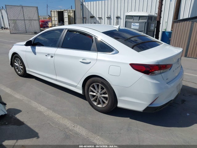 Hyundai SONATA SE 2018 5NPE24AF1JH598288 Image 3