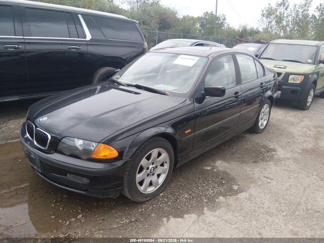 46160994 :رقم المزاد ، WBAAN374X1NJ10961 vin ، 2001 Bmw 325i مزاد بيع