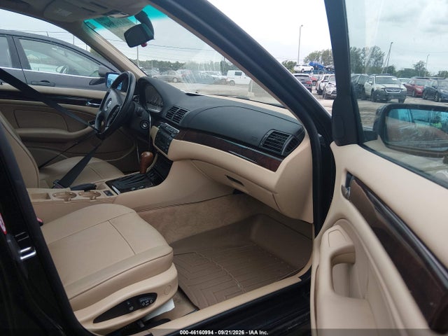 46160994 :رقم المزاد ، WBAAN374X1NJ10961 vin ، 2001 Bmw 325i مزاد بيع