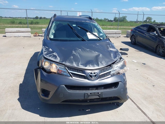 Toyota RAV4 LE 2014 JTMZFREV3EJ000803 Image 11