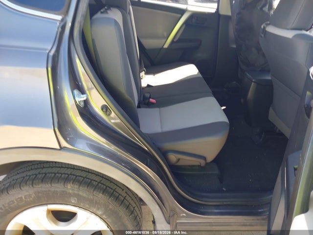 Toyota RAV4 LE 2014 JTMZFREV3EJ000803 Image 8