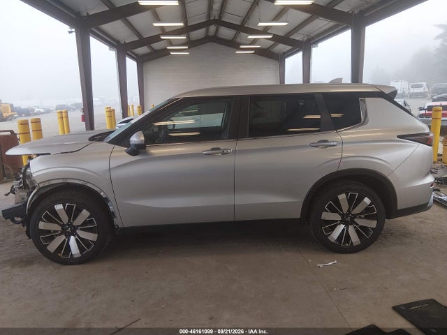 2025 Mitsubishi Outlander Se 2.5 S-awc/trail Edition S-awc მანქანა იყიდება აუქციონზე, vin: JA4J4VA84SZ035952, აუქციონის ნომერი: 46161099