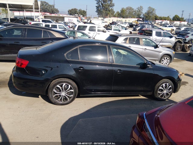 3VWD17AJ7EM222731 Volkswagen Jetta 1.8t Se