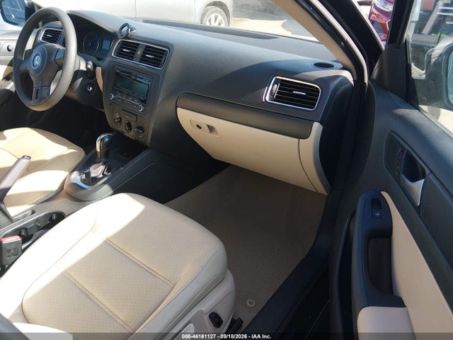 3VWD17AJ7EM222731 Volkswagen Jetta 1.8t Se