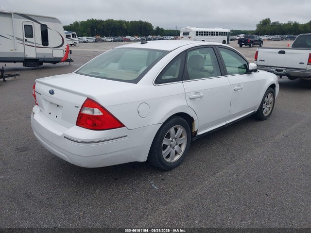 46161184 :رقم المزاد ، 1FAHP24177G152085 vin ، 2007 Ford Five Hundred Sel مزاد بيع