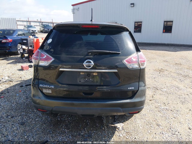 2015 Nissan Rogue S მანქანა იყიდება აუქციონზე, vin: 5N1AT2MV9FC838432, აუქციონის ნომერი: 46161206