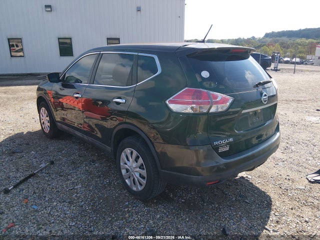 2015 Nissan Rogue S მანქანა იყიდება აუქციონზე, vin: 5N1AT2MV9FC838432, აუქციონის ნომერი: 46161206